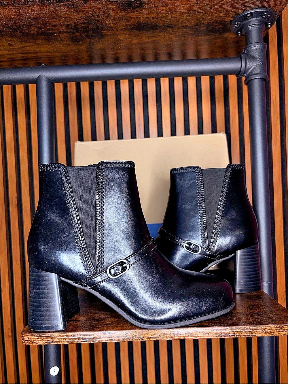 Clarks Keirsta Day Black Heeled Ankle Boots